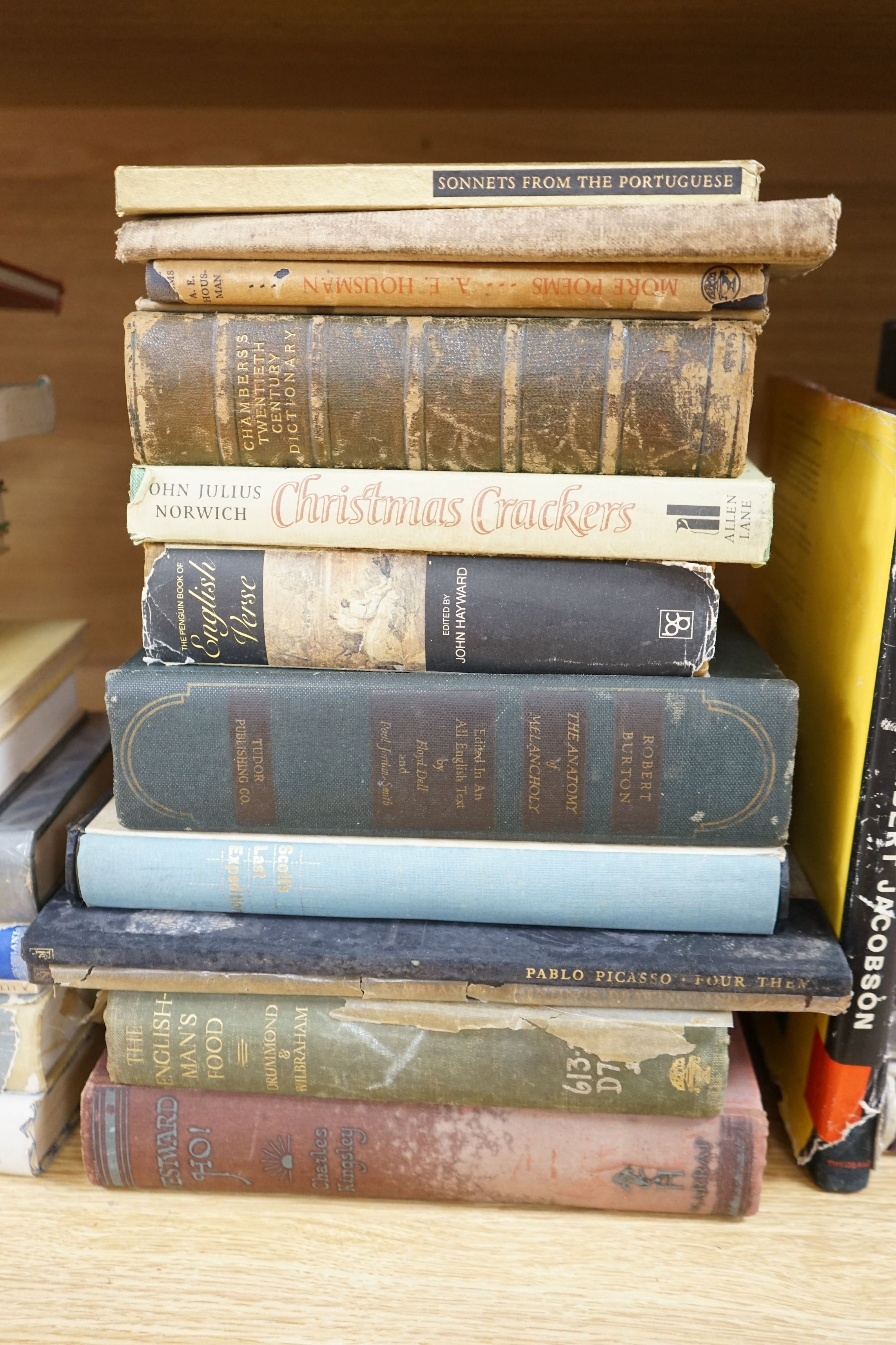 Miscellaneous Books - including Jane Austen, 7 vols. Folio Society boxed set (1975, illus. Joan Hassall); 15 other Folio Society vols., and others to include British War Relief Cookery Book (Philippines, 1941), 43 books
